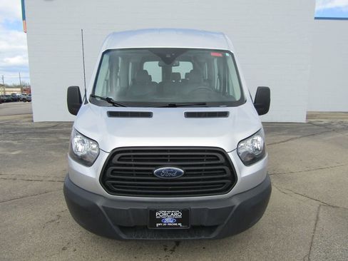 Used 2019 Ford Transit 150 XL RWD image 3