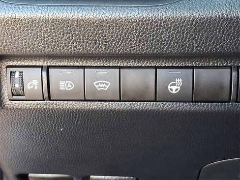 Used 2023 Toyota RAV4 XLE image 23