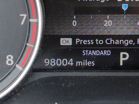 Used 2021 Nissan Rogue SV FWD image 24