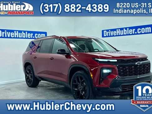 Used 2024 Chevrolet Traverse RS image 1