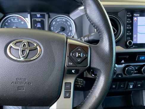 Used 2023 Toyota Tacoma SR5 AWD/4WD image 25