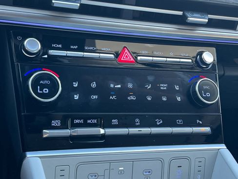 Certified 2025 Hyundai Santa Fe Calligraphy image 22