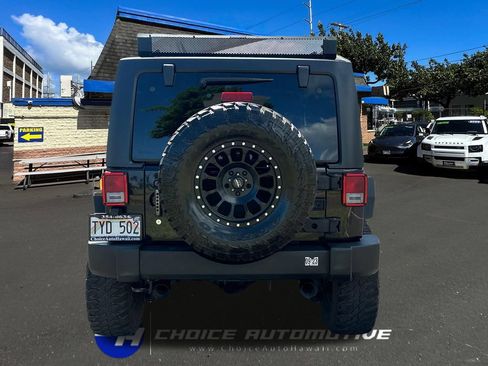 Used 2017 Jeep Wrangler Unlimited Sport w/ Quick Order Package 24S AWD/4WD image 7