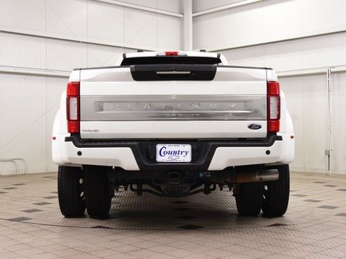 Used 2022 Ford F450 Platinum w/ FX4 Off-Road Package image 7