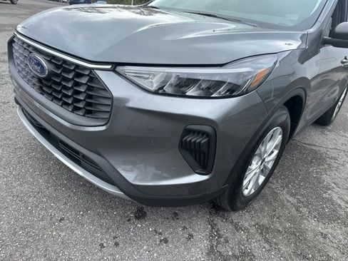 New 2025 Ford Escape Active w/ Tech Pack #1 image 9