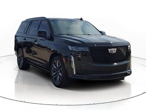 Used 2022 Cadillac Escalade Sport Platinum AWD/4WD image 2