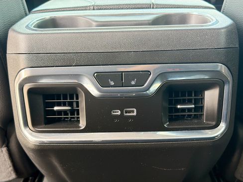 Used 2024 GMC Sierra 1500 Denali AWD/4WD image 19