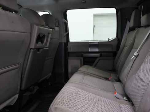 Used 2017 Ford F250 XLT w/ XLT Premium Package AWD/4WD image 32