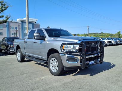 Used 2024 RAM 2500 Tradesman w/ Chrome Appearance Group