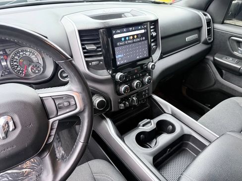 Used 2022 RAM 1500 Big Horn w/ Night Edition AWD/4WD image 16