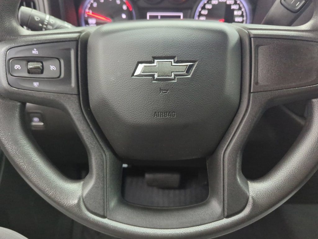 Used 2022 Chevrolet Silverado 1500 Custom Trail Boss AWD/4WD image 12
