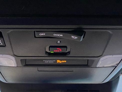 Used 2024 Toyota Tacoma TRD Sport image 31