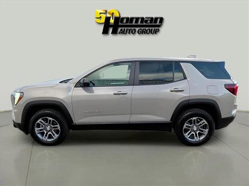Used 2025 GMC Terrain Elevation image 2
