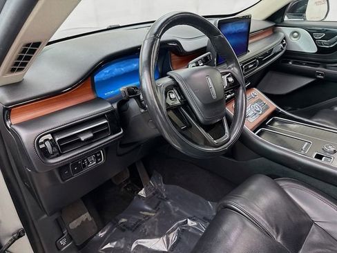 Used 2021 Lincoln Aviator Reserve w/ Equipment Group 202A image 11