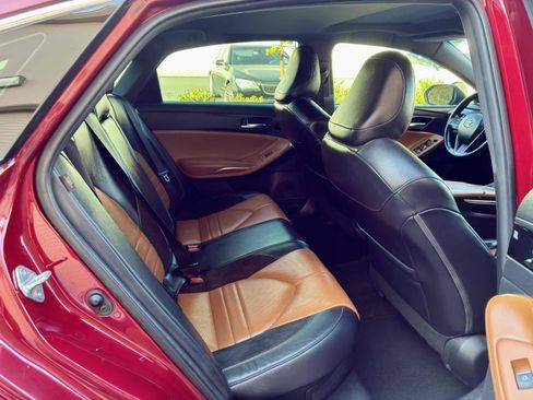 Used 2021 Toyota Avalon XSE w/ Carpet Mat Package (TMS) FWD image 53