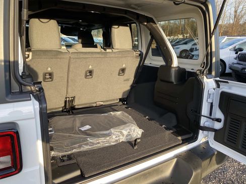 New 2026 Jeep Wrangler Sport S image 4