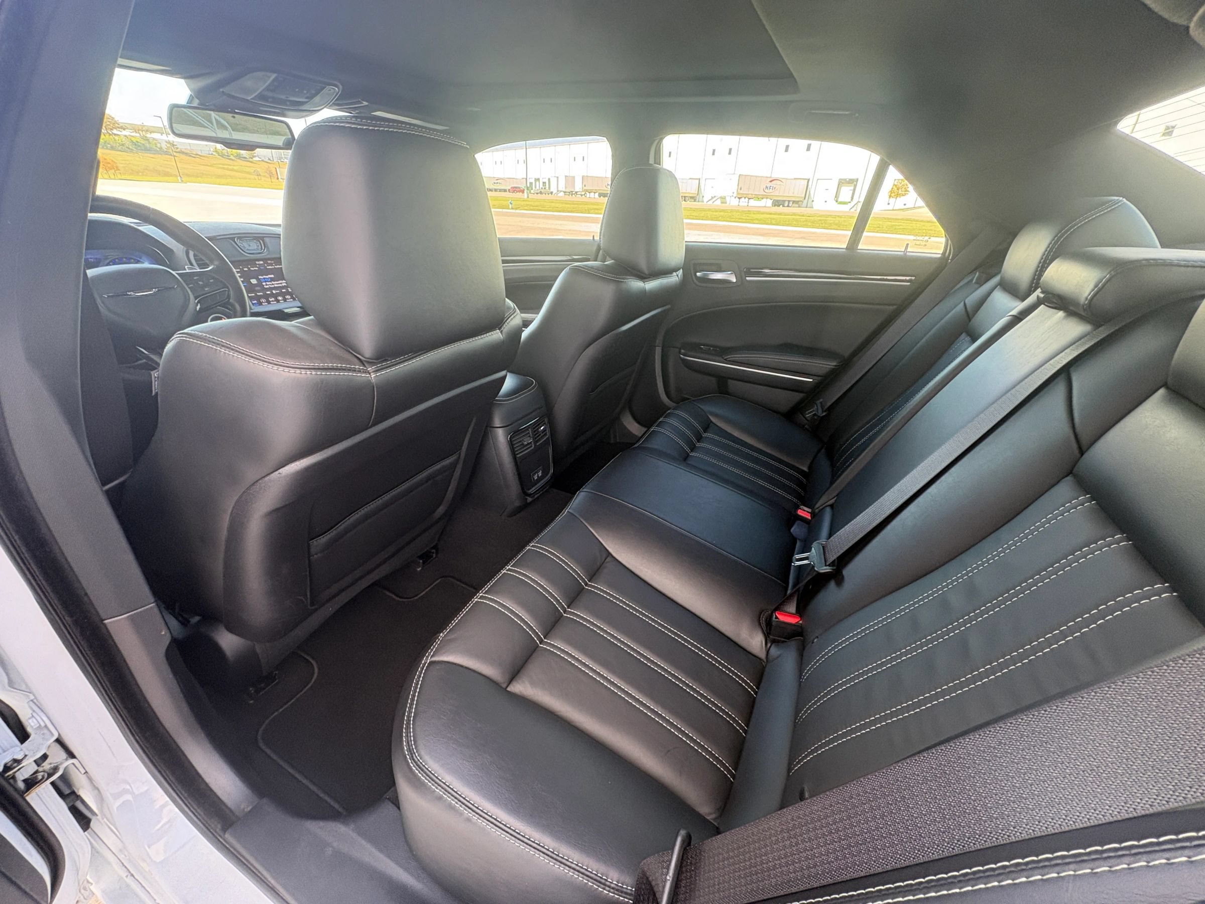 Used 2019 Chrysler 300 S RWD image 19