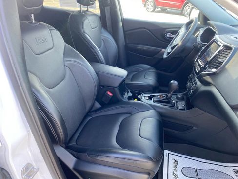 Used 2022 Jeep Cherokee Limited AWD/4WD image 26