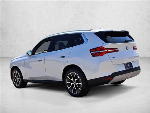 Certified 2025 BMW X3 xDrive30i w/ Premium Package image 7