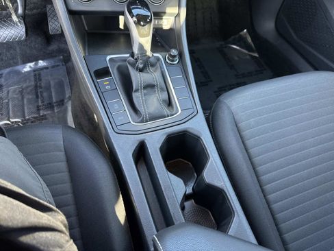 Certified 2024 Volkswagen Jetta S image 48