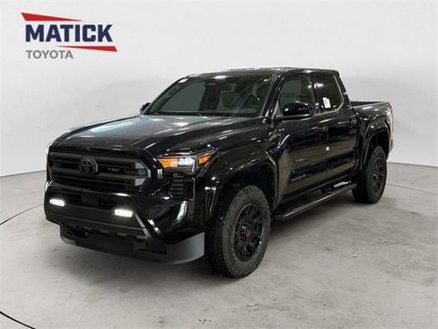 New 2026 Toyota Tacoma SR5 image 3