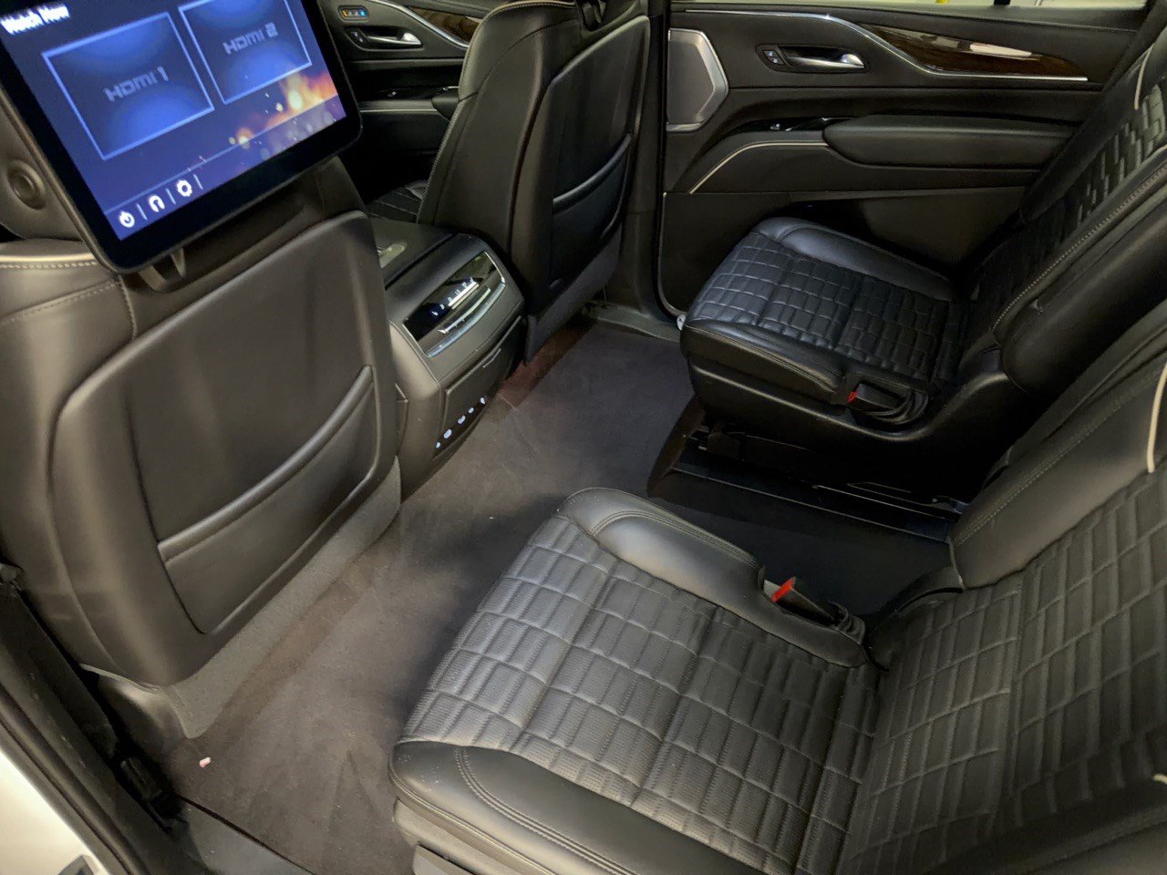 Certified 2023 Cadillac Escalade Sport Platinum w/ LPO, ONYX Package AWD/4WD image 25