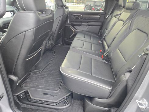 Certified 2025 RAM 1500 Limited image 21