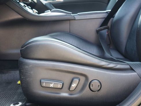 Used 2015 Lexus CT 200h w/ Navigation Package FWD image 19