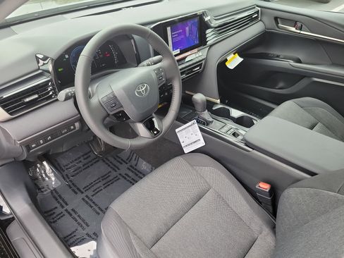 New 2026 Toyota Camry LE image 16