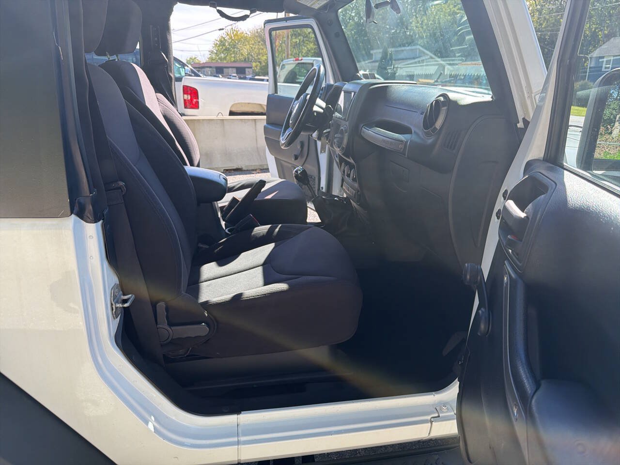 Used 2014 Jeep Wrangler Sport w/ Quick Order Package 23S AWD/4WD image 23