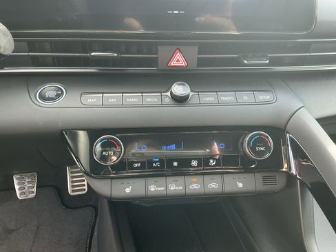 New 2025 Hyundai Elantra N image 23