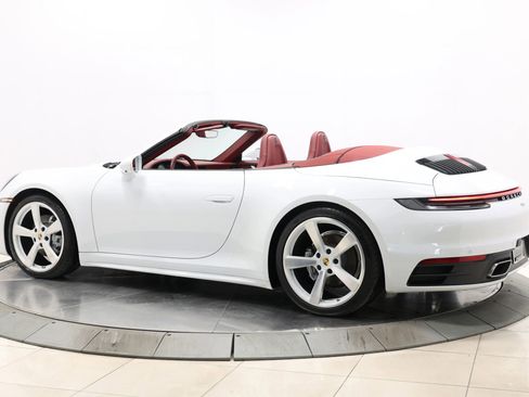 Used 2022 Porsche 911 Carrera image 62