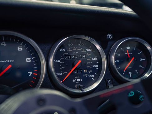 Used 1995 Porsche 911 GT3 RS image 26