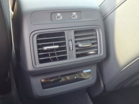Used 2025 Audi Q5 Premium Plus w/ Premium Plus AWD/4WD image 18