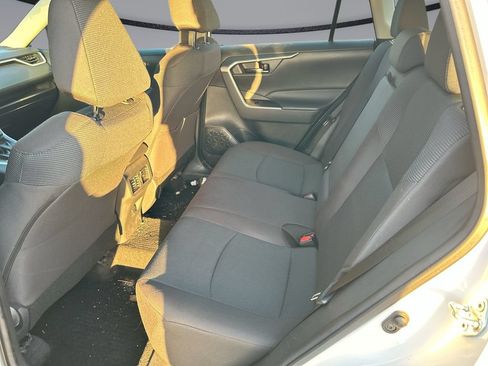 Used 2023 Toyota RAV4 LE FWD image 28