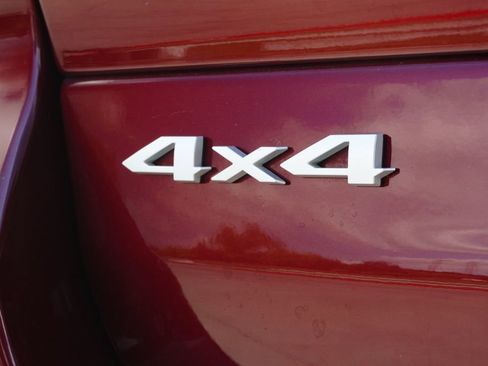 Used 2024 Jeep Grand Cherokee Overland AWD/4WD image 9