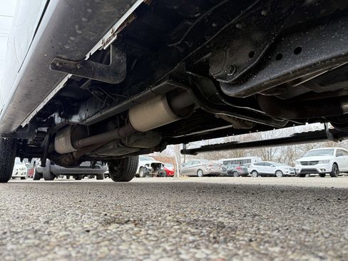 Used 2015 Ford F250 XL w/ Power Equipment Group image 7