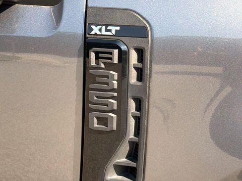 Used 2024 Ford F350 XLT w/ XLT Premium Package AWD/4WD image 8