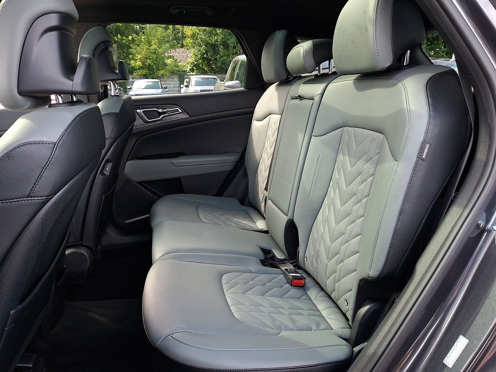 Certified 2024 Kia Sportage X-Line w/ X-Line Premium Package AWD/4WD image 9
