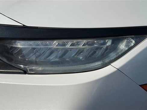 Used 2020 Honda Civic Touring image 12