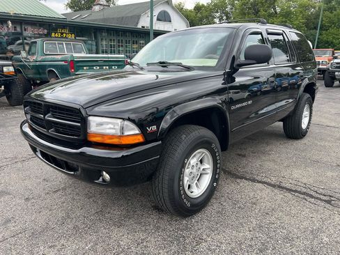 Used 1999 Dodge Durango 4WD image 2