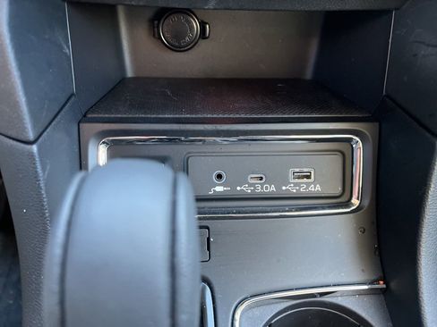 Certified 2025 Subaru Ascent Bronze Edition w/ Popular Package #2 image 14