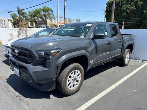 Used 2025 Toyota Tacoma SR RWD image 2