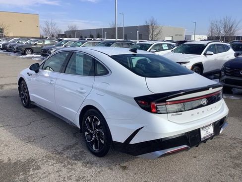 Used 2025 Hyundai Sonata SEL FWD image 8
