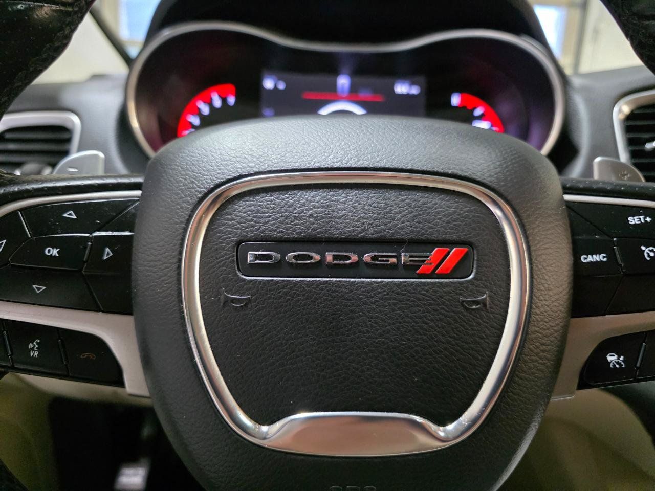 Used 2018 Dodge Durango Citadel w/ Technology Group AWD/4WD image 31