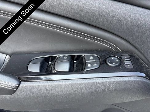 Used 2023 Nissan Altima 2.5 SL FWD image 18
