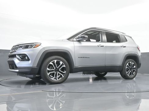 Used 2022 Jeep Compass Limited w/ Sun and Sound Group image 54