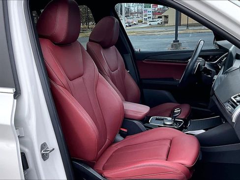 Used 2022 BMW X3 xDrive30i w/ Premium Package 2 image 8