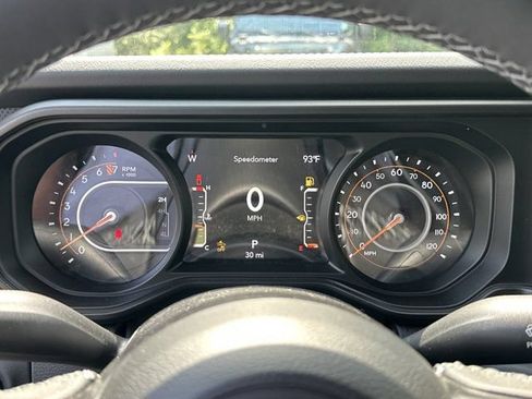 New 2026 Jeep Gladiator Sport AWD/4WD image 23