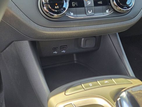 New 2026 Buick Envista Sport Touring w/ Convenience I Package FWD image 38